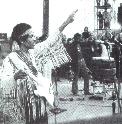 2) Jimi  Hendrix->The star spangled banner